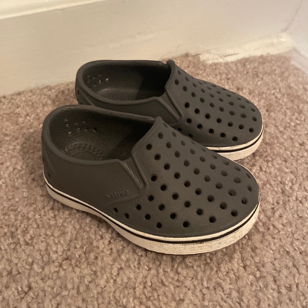Native Shoes